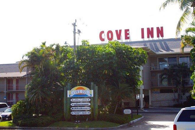 Airport Shuttle to and from Naples Cove Inn Hotel in and near Florida